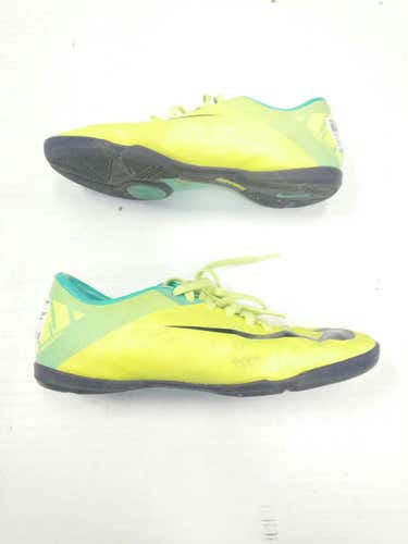 Used Nike Senior 6.5 Indoor Soccer Indoor Cleats