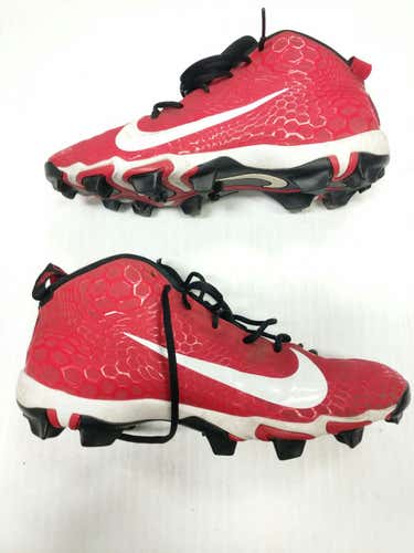 Used Nike Senior 9 Football Cleats