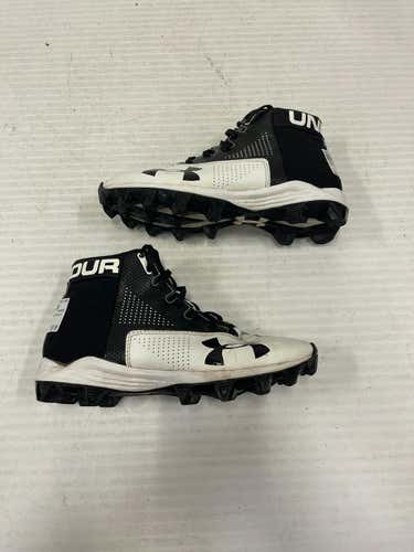 Used Under Armour Junior 04 Football Cleats