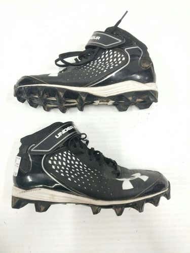 Used Under Armour Senior 8 Football Cleats