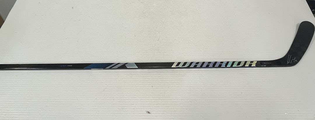 Used Warrior Lx 2 Pro Nyquist New Signed 85 Flex Pattern M88 Senior One Piece Sticks