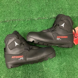 New Atomic Pro Jr. Cross Country Ski Boots Size 2.5 (Prolink)
