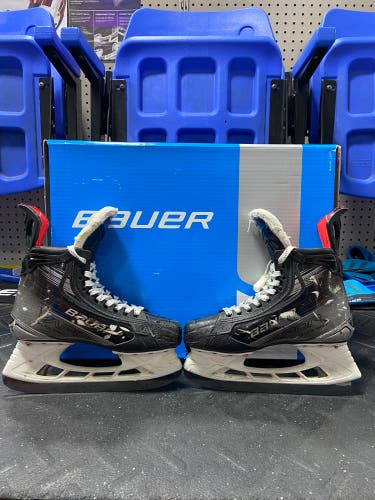 Used Bauer Vapor LTX Pro+ Size 5 Fit 2 Skates