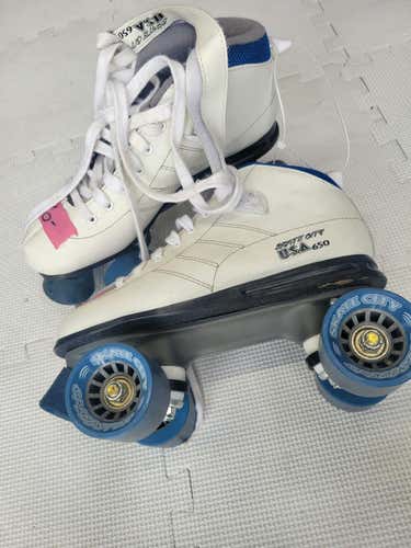 Used Usa 650 Quads Senior 6 Inline Skates - Roller And Quad