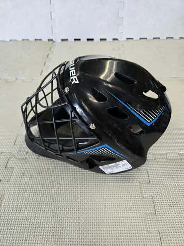 Used Bauer Street Helmet Youth One Size Goalie Helmets And Masks