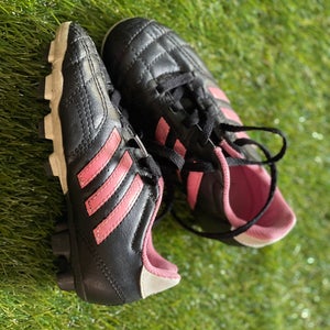Used - Black/Pink Adidas youth soccer cleats