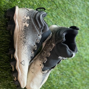 Used - UA football cleats size 4Y