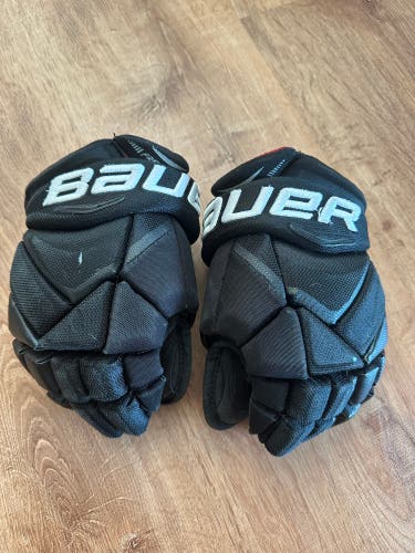 Used Bauer 10" Vapor 1X Gloves