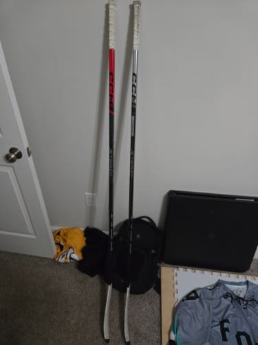 Used Senior CCM Jetspeed FT670 Right Handed Hockey Stick P28