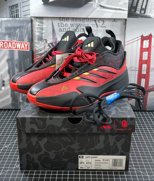 Sneaker Adidas Dame Lillard Bape A BATHING APE® X Adidas DAMIAN