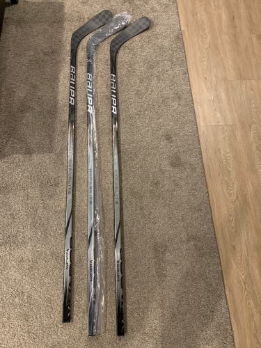 Senior Bauer Right Handed P92 Vapor Hyperlite 2 Hockey Stick