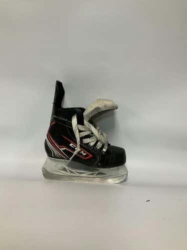 Used Ccm Jetspeed Ft340 Youth 10.0 Ice Hockey Skates