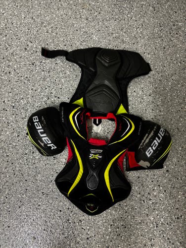 Bauer Vapor 2x Shoulder Pads