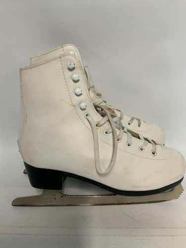 Used American Athletic White Senior 8 Women's Figure Skates