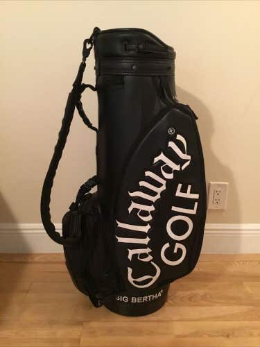 Callaway Big Bertha Staff Golf Bag with 6-way Dividers & Rain Cover