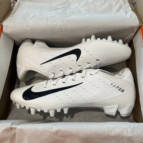 Size 9.5 Nike Vapor Untouchable Speed 3 TD Football Cleats White AO3034-100