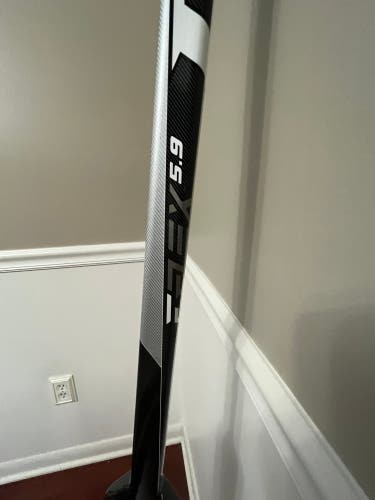 NEW Full Right CCM Flex 5.9 Goalie Stick