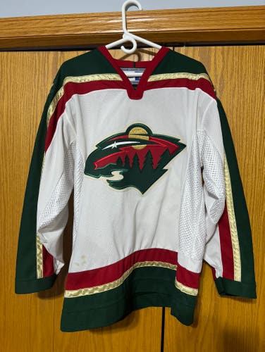 Used ccm Minnesota Wild away jersey size large
