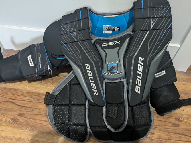 Used Large/Extra Large Bauer GSX Goalie Chest Protector