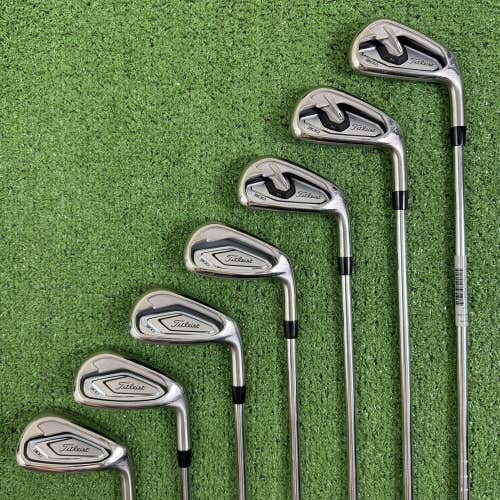 Titleist T300 2019 5-PW 48 Iron Set Regular Flex True Temper AMT Red R300 RH