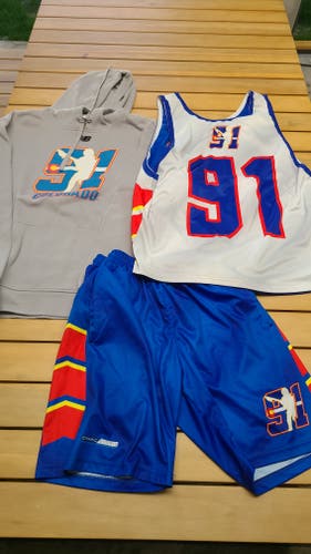 Used Small / Medium Boys reversible jersey, shorts, & sweatshirt, size medium