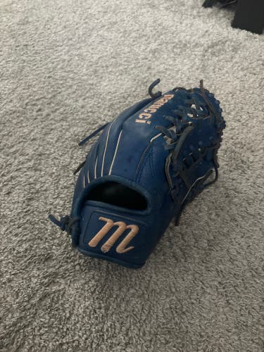 Marucci Baseball Glove