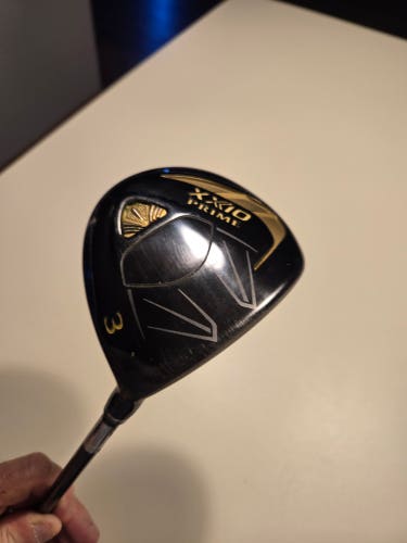 Used Men's XXIO Prime 11 sp 1100 37.5 gramsRight Handed Fairway Wood Regular Flex 3 Wood