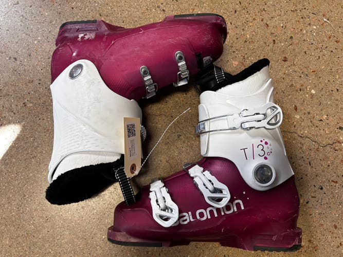 Used Women's Salomon T3 | Mondo 25 & 25.5 (295mm)