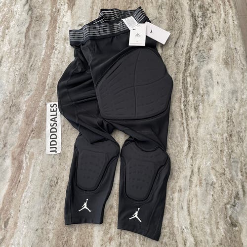 Jordan Nike Pro Hyperstrong Padded 3/4 Basketball Men's Tights BQ2722-010 Sz L  New