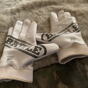 Used Youth Battle Gloves