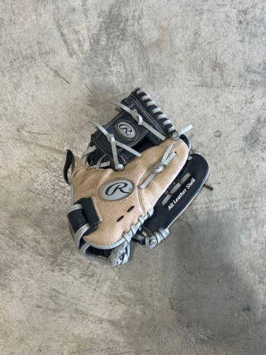 Used  Right Hand Throw 11" Baseball Glove