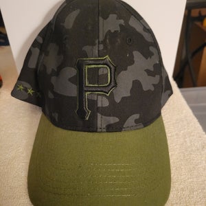 Pittsburgh Pirates MLB Camouflage Themed Adjustable Baseball Cap