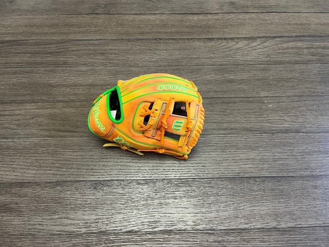 New Wilson A2000 Georgia Peach GOTM 1786 11.5” I Web