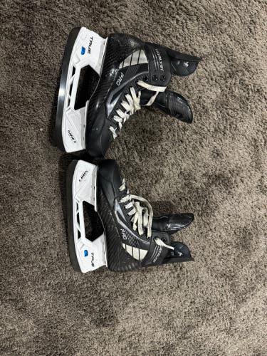 New Senior True Wide Width Pro Stock 9 Pro Custom Hockey Skates