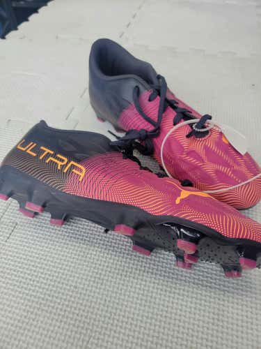 Used Puma Senior 6 Cleat Soccer Outdoor Cleats