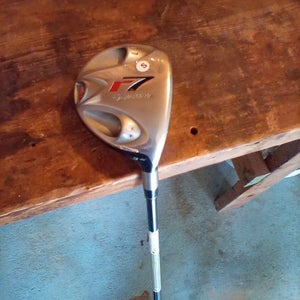 Used Men's TaylorMade r7 Right Handed Fairway Wood Stiff Flex 3 Wood