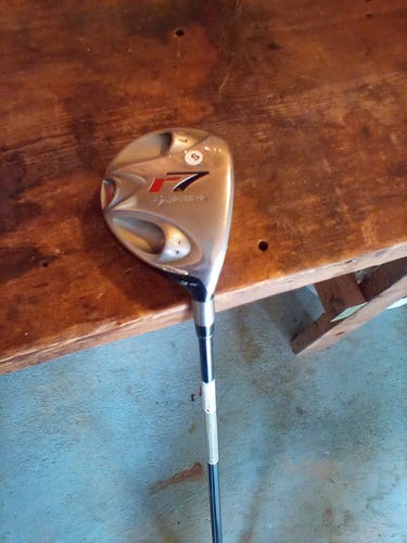 Used Men's TaylorMade r7 Right Handed Fairway Wood Stiff Flex 3 Wood