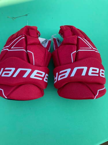 Red Used Senior Bauer NSX Gloves 14"