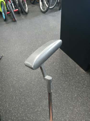 Used Tap In Putter Blade Golf Putters