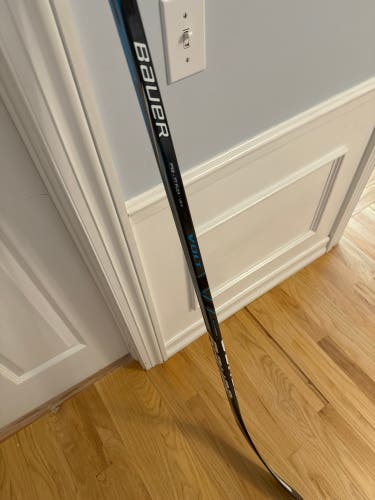 Used Junior Bauer Right Handed P92  Volt Hockey Stick