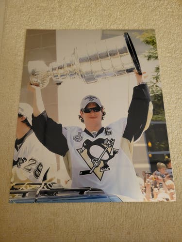 Pittsburgh Penguins Sidney Crosby Stanley Cup Parade 8x10 Photo