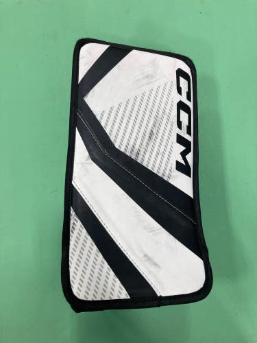 CCM Yflex Youth Goalie Regular Blocker