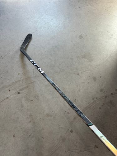 Used Intermediate CCM Right Handed P29 Flex 65 Pro Stock Jetspeed FT6 Pro Hockey Stick