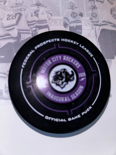 MOTOR CITY ROCKERS INAUGURAL SEASON HOCKEY PUCK FEDERAL PROSPECT HOCKEY LEAGUE