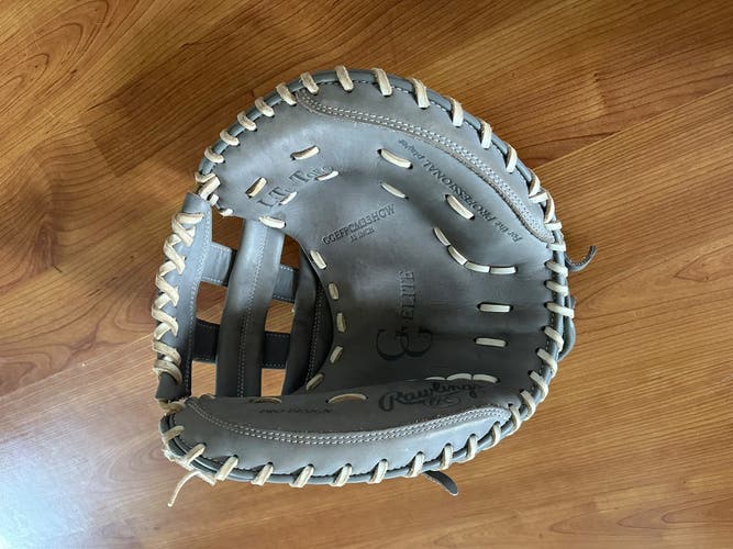 Rawlings catcher softball glove