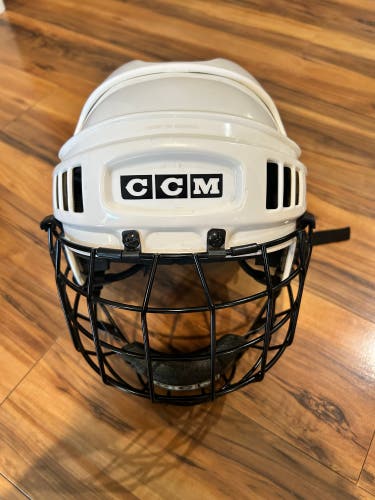 Ccm hockey helmet