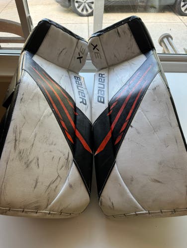 Used  Bauer  Vapor 3X Goalie Leg Pads