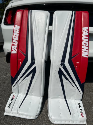 New Sr Vaughn Pro Carbon SLR4 leg pads