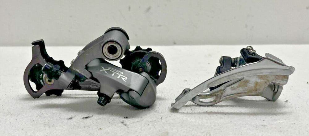 Shimano XTR RD-M952 Long Cage Rear & Deore XT FD-M750 Front 3x9 Spd Derailleurs