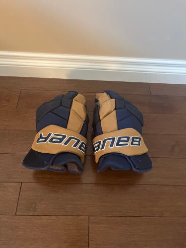 Bauer Supreme 2S Pro Hockey gloves Size 14